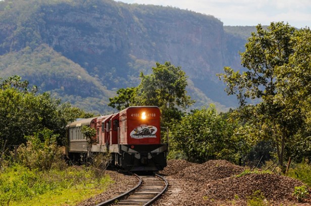 trem_do_pantanal_2.jpg